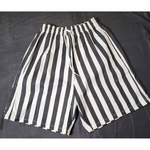Vintage Style Vertical Striped Shorts by Victoria Harbor | Size S